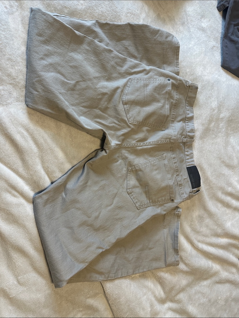Calvin Klein Men's Chino jeans in Light Gray/ beige 34x31